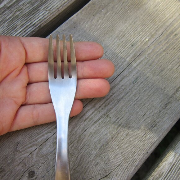 GS 18/0 Stainless Steel Small Fork- Dessert Fork??? - Picture 4 of 4